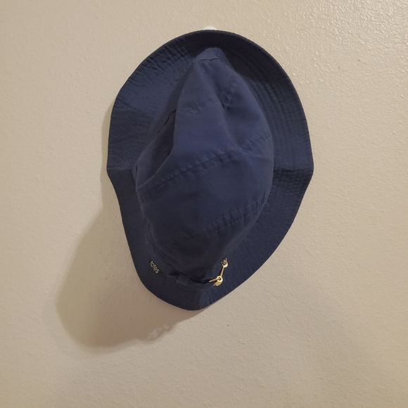 Totes Navy blue gold Horse bit buckle bucket hat - Picture 5 of 8